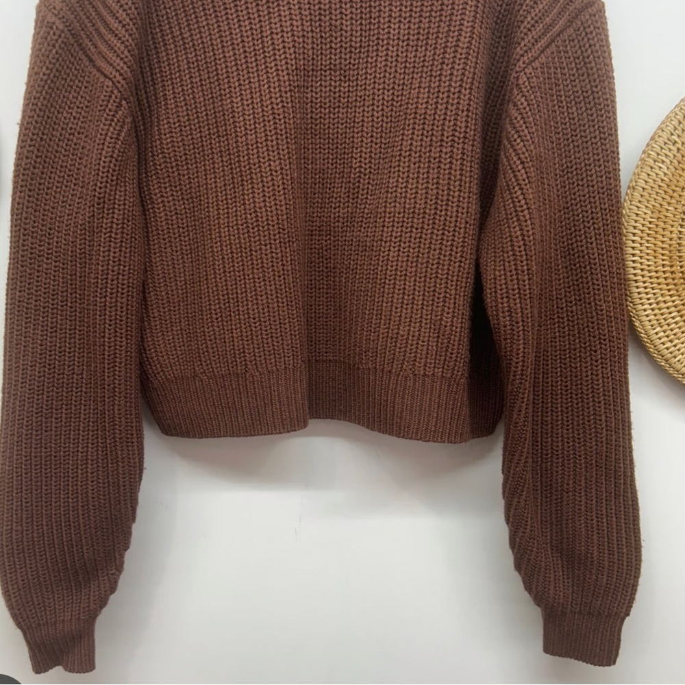 Aritzia Wilfred Chocolate Brown Chunky Knit Cropped Crop Sweater XS Merino Wool - Picture 2 of 3